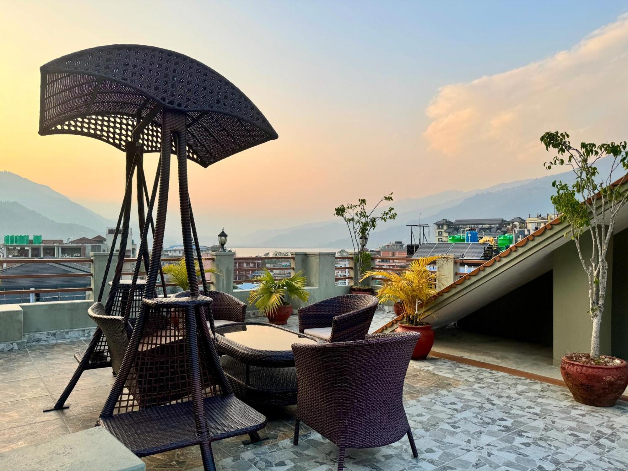 Mount View Pokhara Ξενοδοχείο Εξωτερικό φωτογραφία